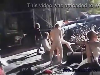 Couple Fucking Live On Stage Hd